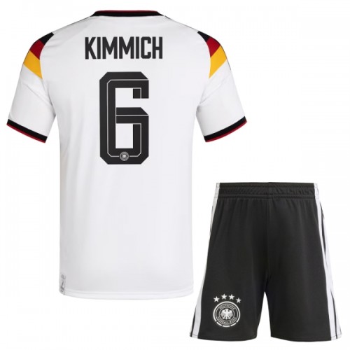 Conjunto Alemanha Kimmich 6 Equipamento Principal Mundial 2026 - Criança Conjunto Alemanha Kimmich 6 Equipamento Principal Mundial 2026 - Criança